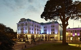 Killarney Plaza Hotel & Spa